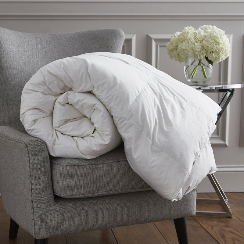 Hungarian goose feather and down duvet Clearance